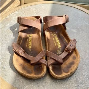 EUC Birkenstock Yara (37 EU)
